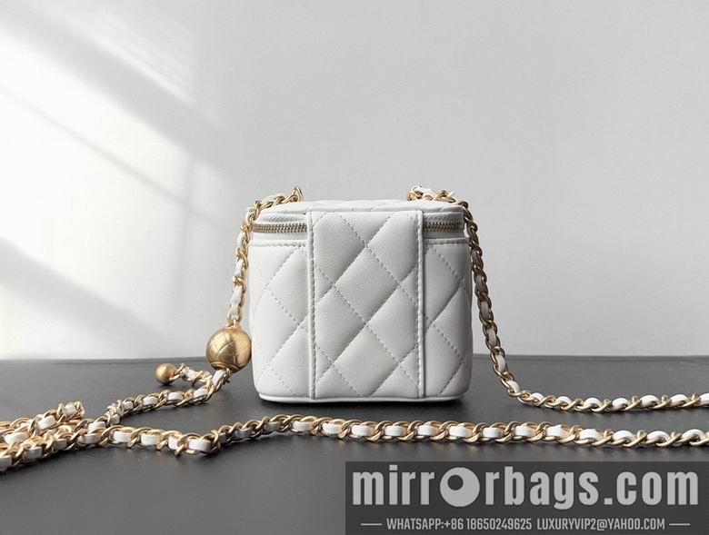 1:1 Replica Chanel Bags 8.5X11X7cm 030903 WO 2colour