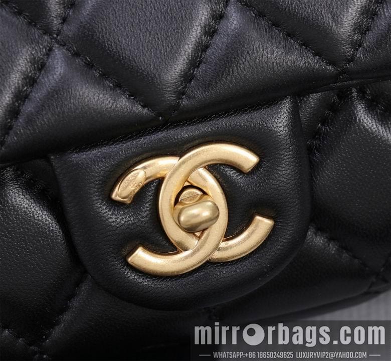 1:1 Replica Chanel Bags 8930 20cm WO 3colour