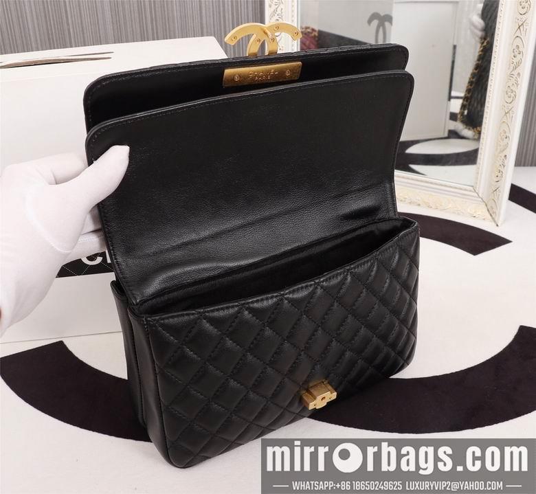1:1 Replica Chanel Bags 8162 26X16.5X5cm XMY