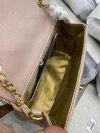 1:1 Replica Chanel Bags BT1786  17cm