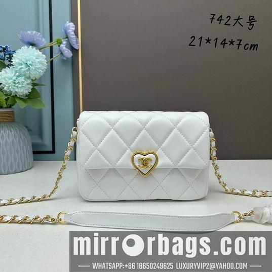1:1 Replica Chanel Bags Chane1 742 21x14x7cm ww