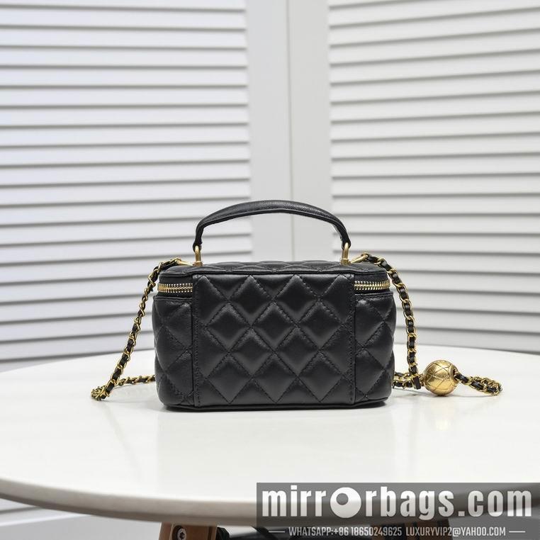 1:1 Replica Chanel Bags WO8104 17X8X9.5