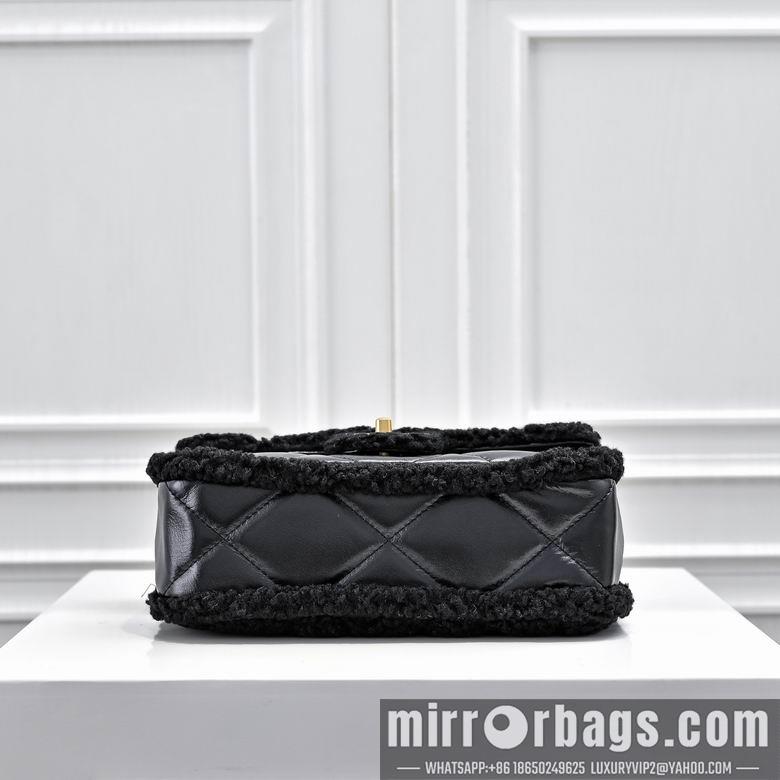1:1 Replica Chanel Bags 81151 16X23.5X7.5cm XMY 2colour