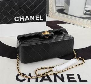 1:1 Replica Chanel Bags WO8041 20X2X6