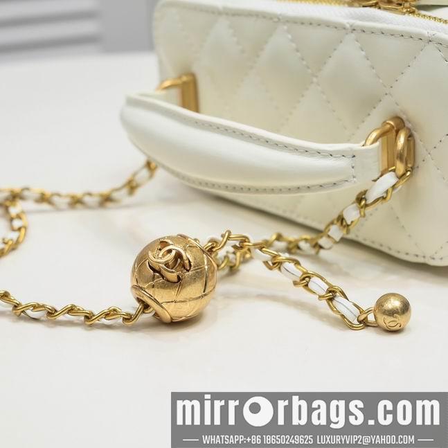 1:1 Replica Chanel Bags WO8104 17X8X9.5