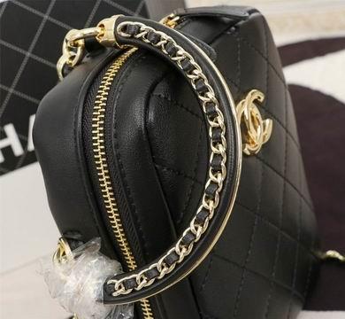 1:1 Replica Chanel Bags 8222 17.5X14X7cm WO 2colour