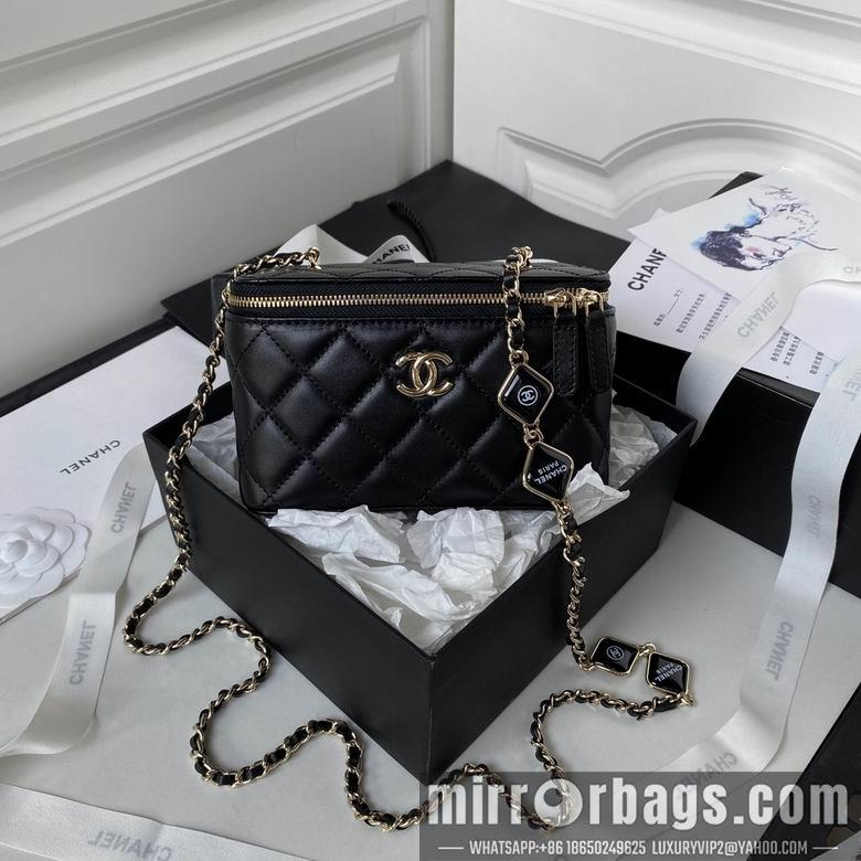 1:1 Replica Chanel Bags A96018 17X9.5X8cm WO