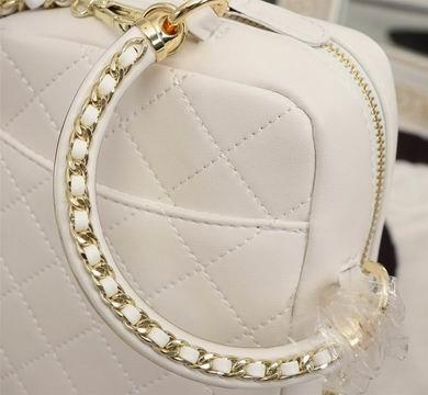 1:1 Replica Chanel Bags 8222 17.5X14X7cm WO 2colour