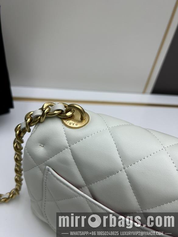 1:1 Replica Chanel Bags Chanel 5115 13x20.5x6.5cm jj2