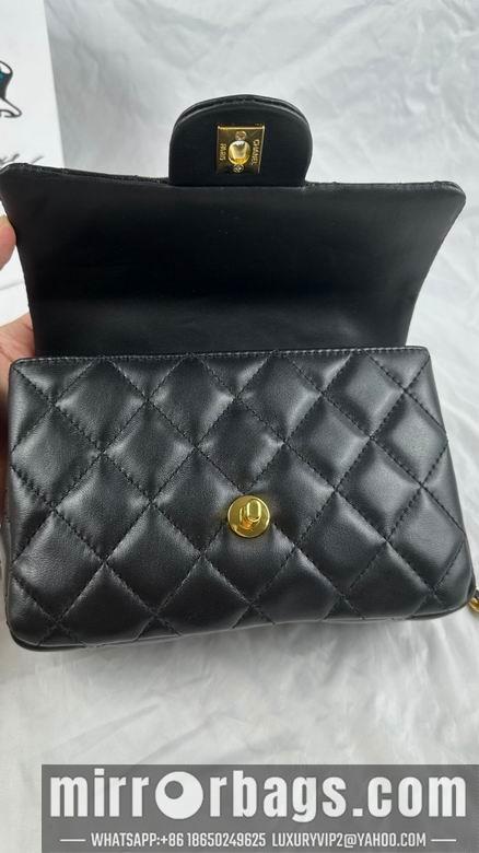 1:1 Replica Chanel Bags 749 13X21X8cm WO 4colour