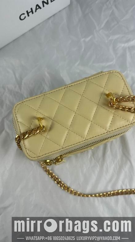 1:1 Replica Chanel Bags 740 18X10X9cm WO 3colour