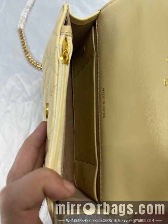 1:1 Replica Chanel Bags 741 17cm WO 3色