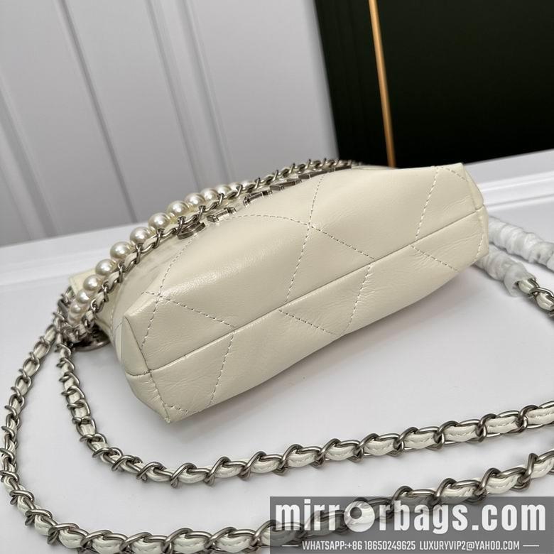 1:1 Replica Chanel Bags 6802 23cm YG 2colour