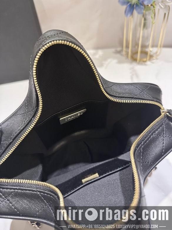 1:1 Replica Chanel Bags 4579 22.5X22.5X6cm WO 3colour