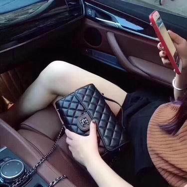1:1 Replica Chanel Bags WO1012