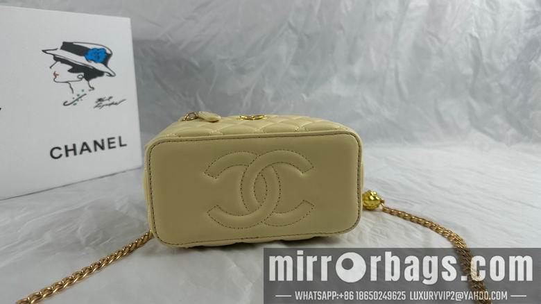 1:1 Replica Chanel Bags 740 18X10X9cm WO 3colour