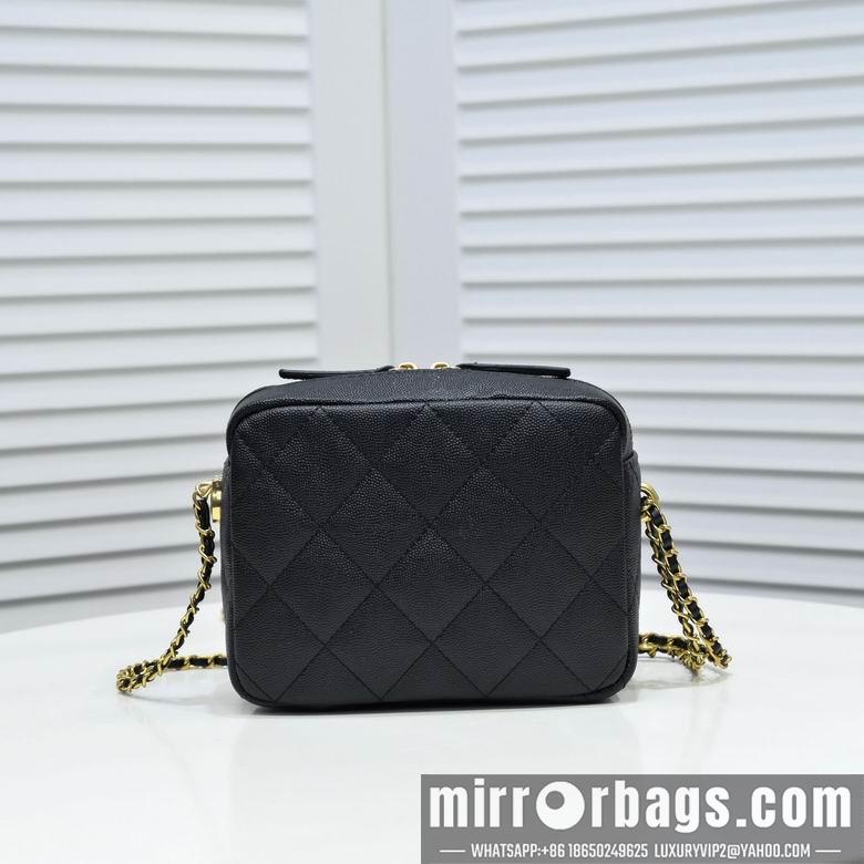1:1 Replica Chanel Bags WO2856 18X14X7