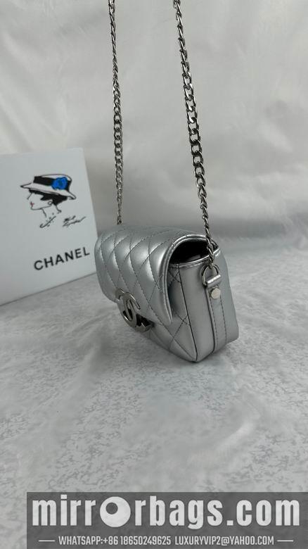 1:1 Replica Chanel Bags 605 12X16X3.5cm WO 3colour
