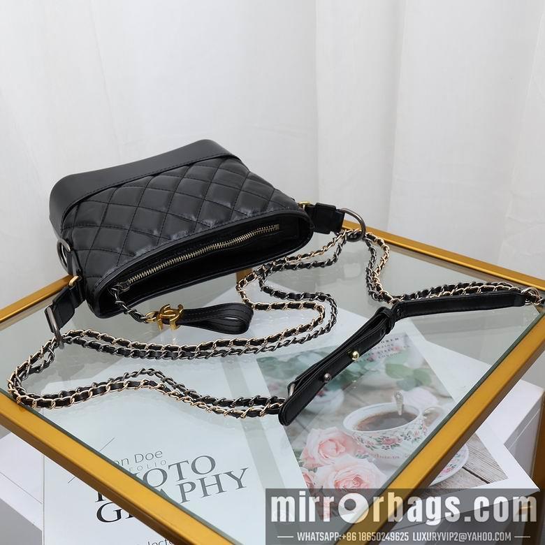 1:1 Replica Chanel Bags 6683 20cm YG 2colour
