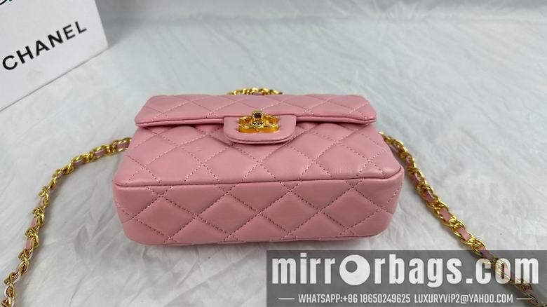 1:1 Replica Chanel Bags 749 13X21X8cm WO 4colour
