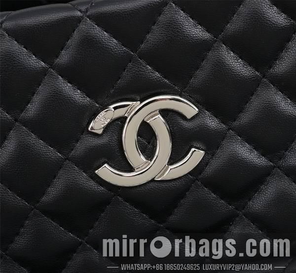 1:1 Replica Chanel Bags 1016 44X12X27cm XMY