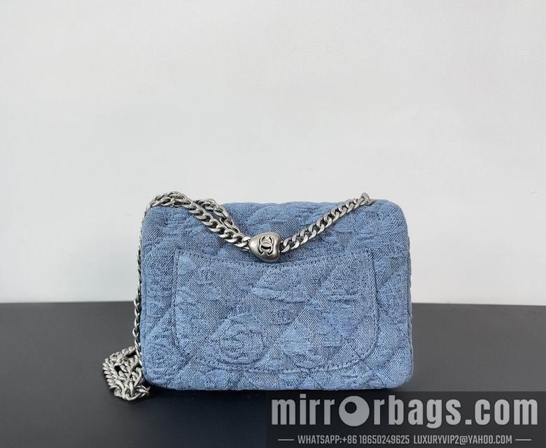 1:1 Replica Chanel Bags 12X20X8cm 032510 WO