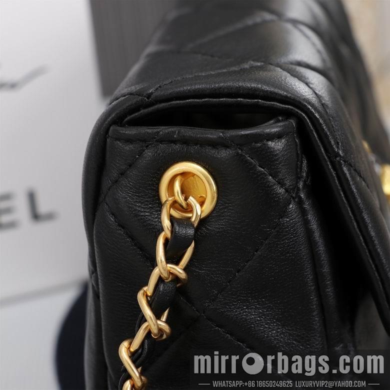 1:1 Replica Chanel Bags 8831 21X14X7cm XMY 4colour