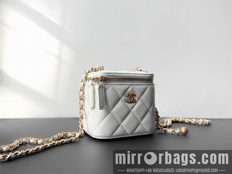 1:1 Replica Chanel Bags 8.5X11X7cm 030903 WO 2colour