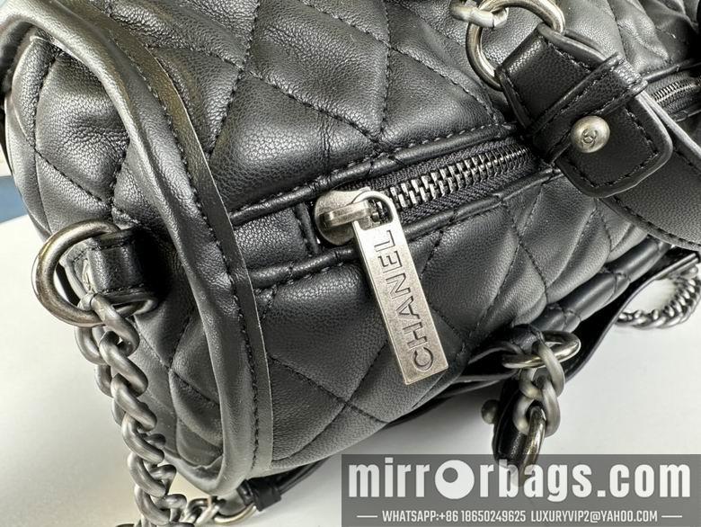 1:1 Replica Chanel Bags 8615 32X19X14cm XMY