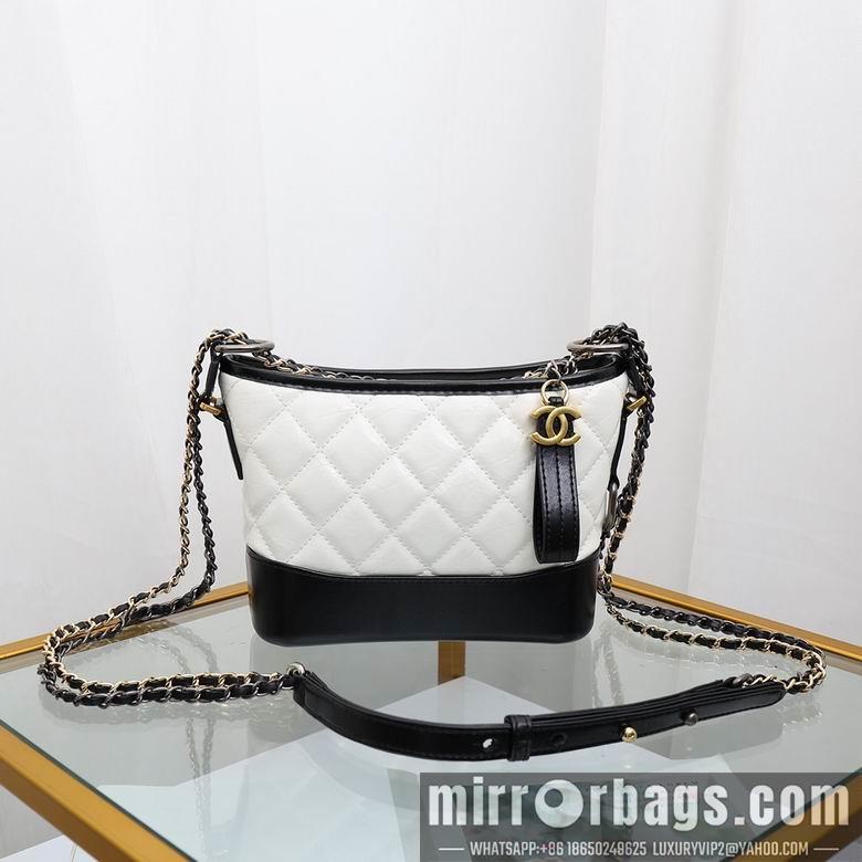 1:1 Replica Chanel Bags 6683 20cm YG 2colour