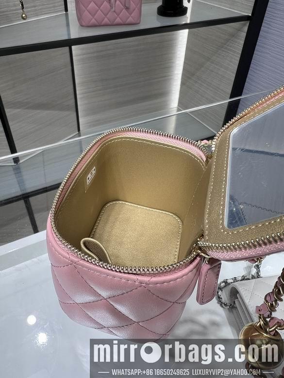 1:1 Replica Chanel Bags AP1447Y9610 WO