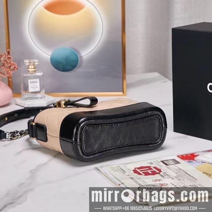 1:1 Replica Chanel Bags 221116 20cm WO