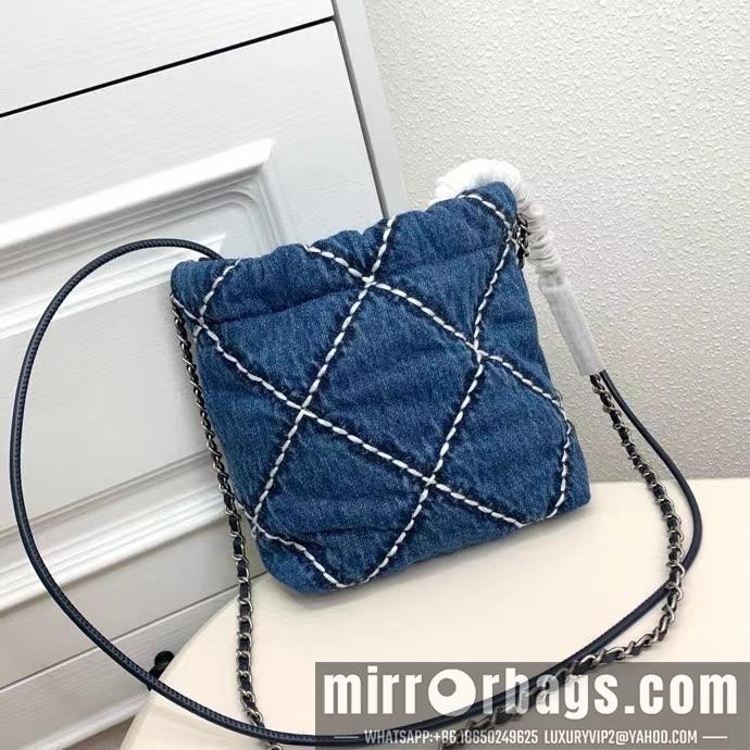 1:1 Replica Chanel Bags 6019 20X19X6cm XMY