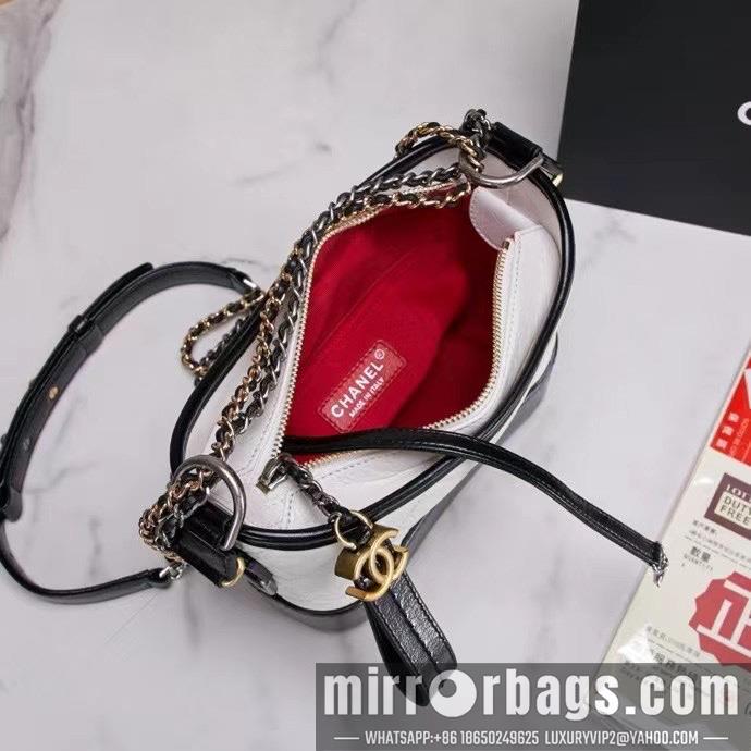1:1 Replica Chanel Bags 221111 20cm WO