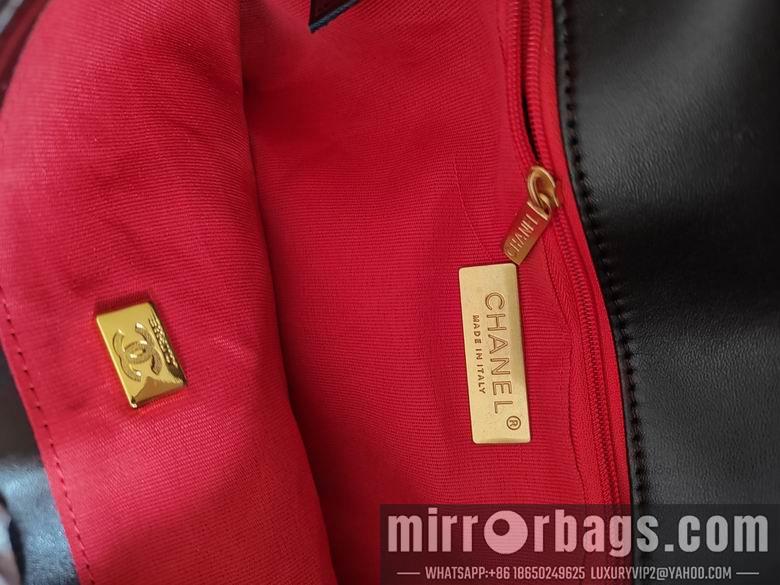 1:1 Replica Chanel Bags 8067 26X16X9cm WO