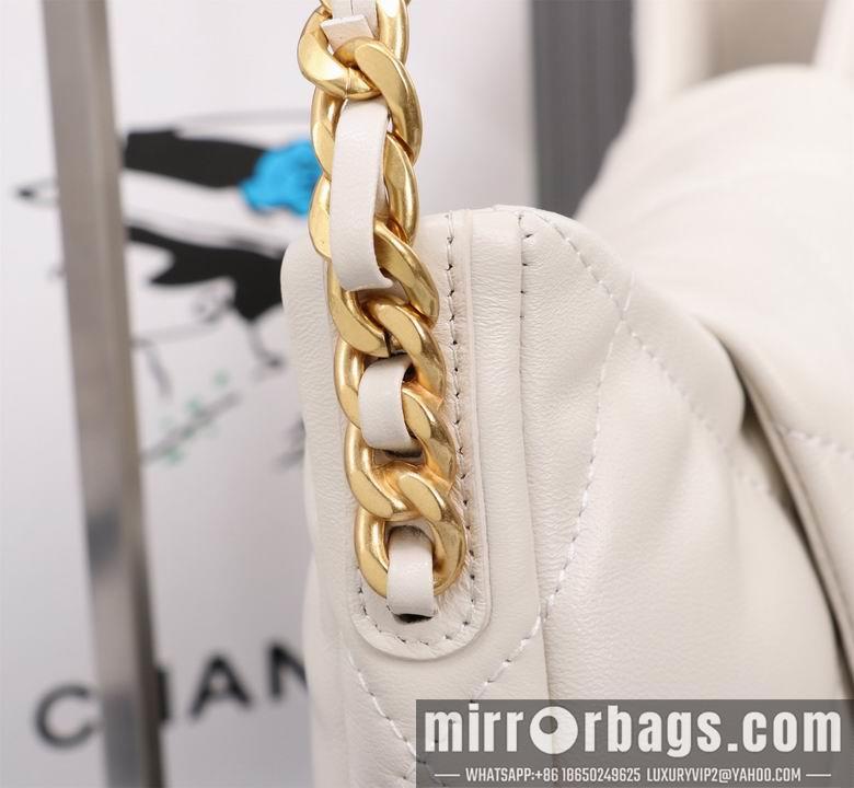 1:1 Replica Chanel Bags 3001 28X22X5.5cm XMY 3colour