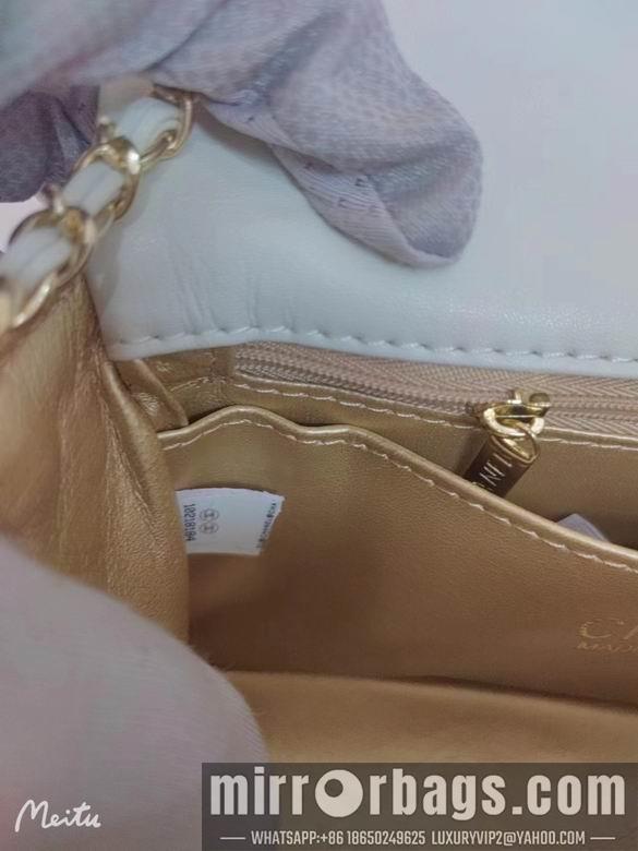 1:1 Replica Chanel Bags 9025 20X13X7cm WO 2colour