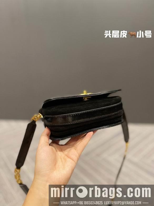 1:1 Replica Chanel Bags Chanel 17x10cm CN