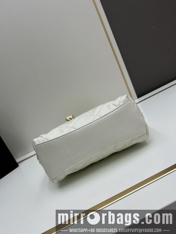 1:1 Replica Chanel Bags Chanel 1006 22.5x19.5x8.5cm jj1