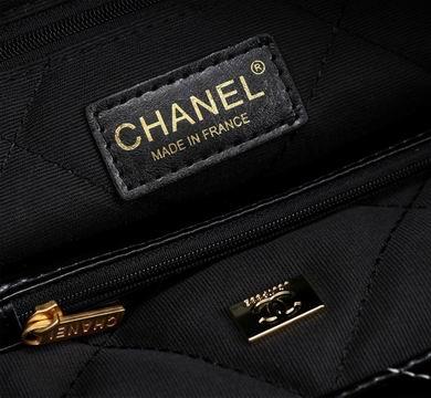 1:1 Replica Chanel Bags 8830 30X25X8cm WO 2colour