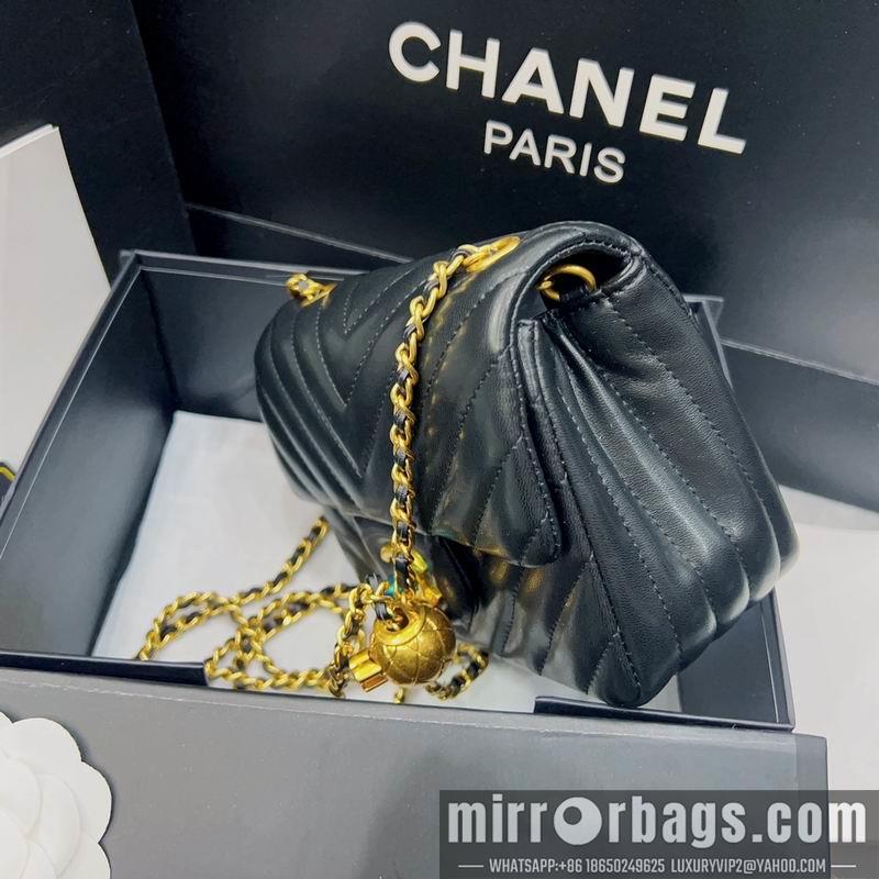 1:1 Replica Chanel Bags Chanel 羊皮18cm CN