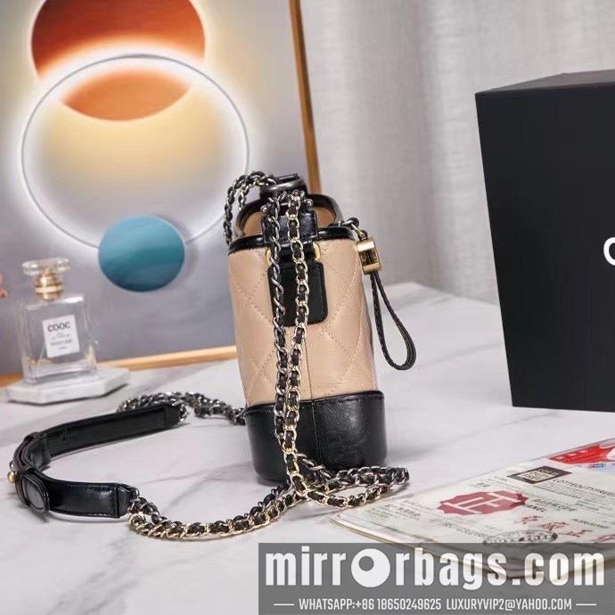 1:1 Replica Chanel Bags 221116 20cm WO