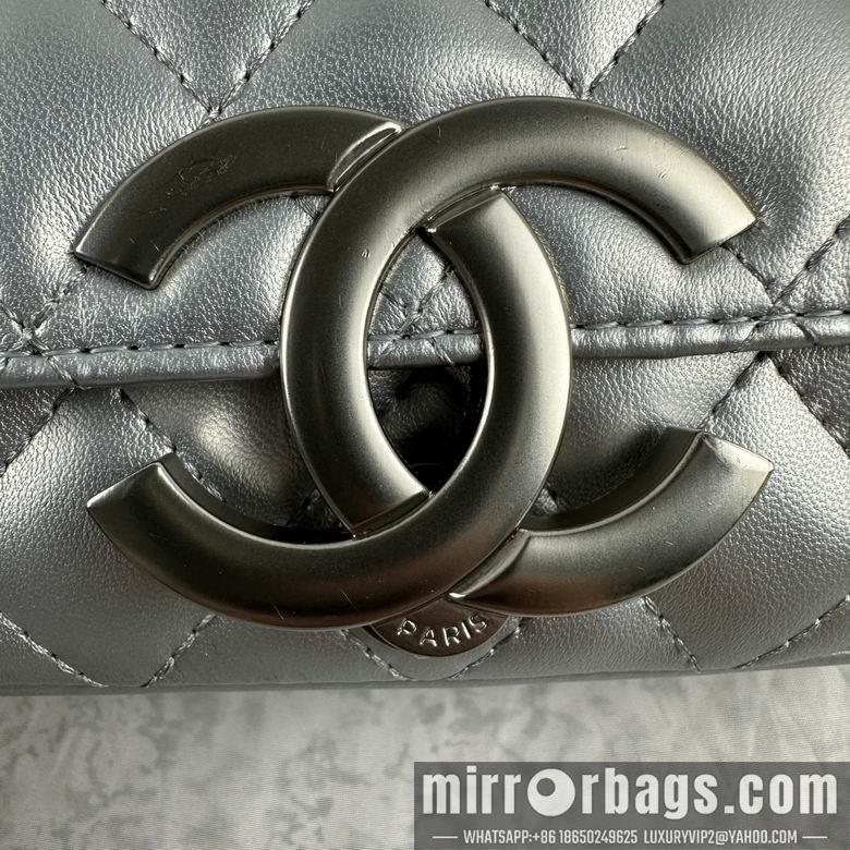 1:1 Replica Chanel Bags 605 10X18X3.5cm WO 3colour