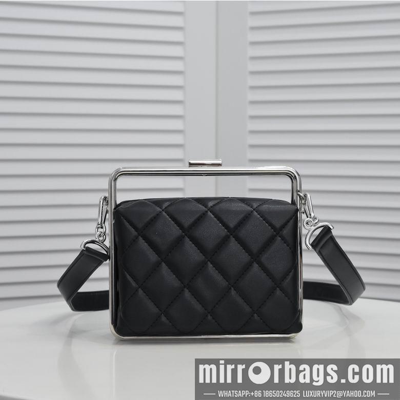 1:1 Replica Chanel Bags WO219152 18X19.5X8.5