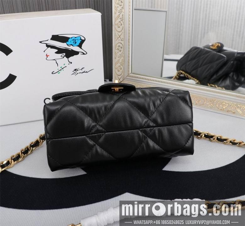 1:1 Replica Chanel Bags 8825 18X23X9cm XMY