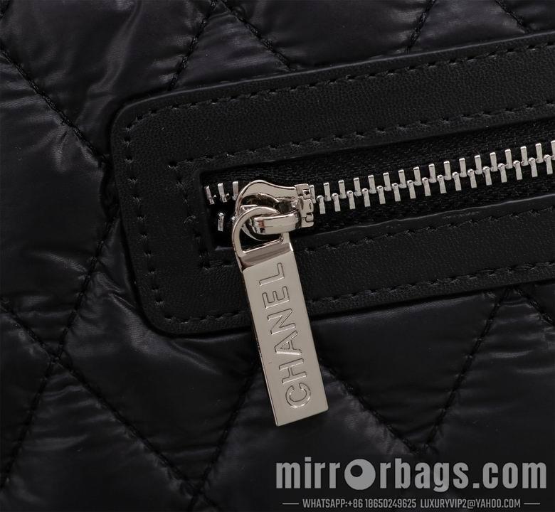 1:1 Replica Chanel Bags 46958 37X26X17cm XMY