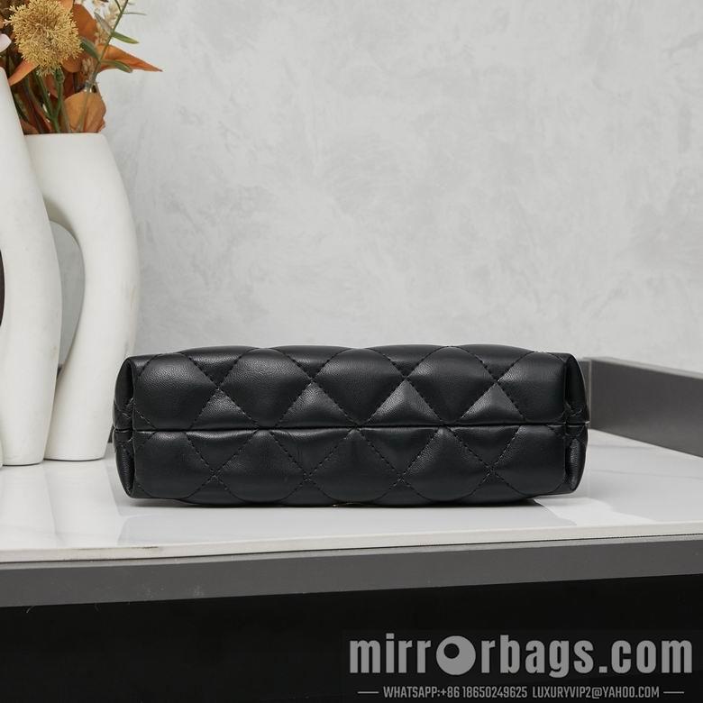 1:1 Replica Chanel Bags 8839 20X12X7cm XMY 2colour