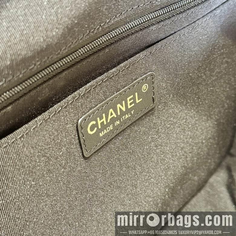 1:1 Replica Chanel Bags 122402 WO