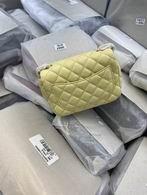 1:1 Replica Chanel Bags BT1786  17cm