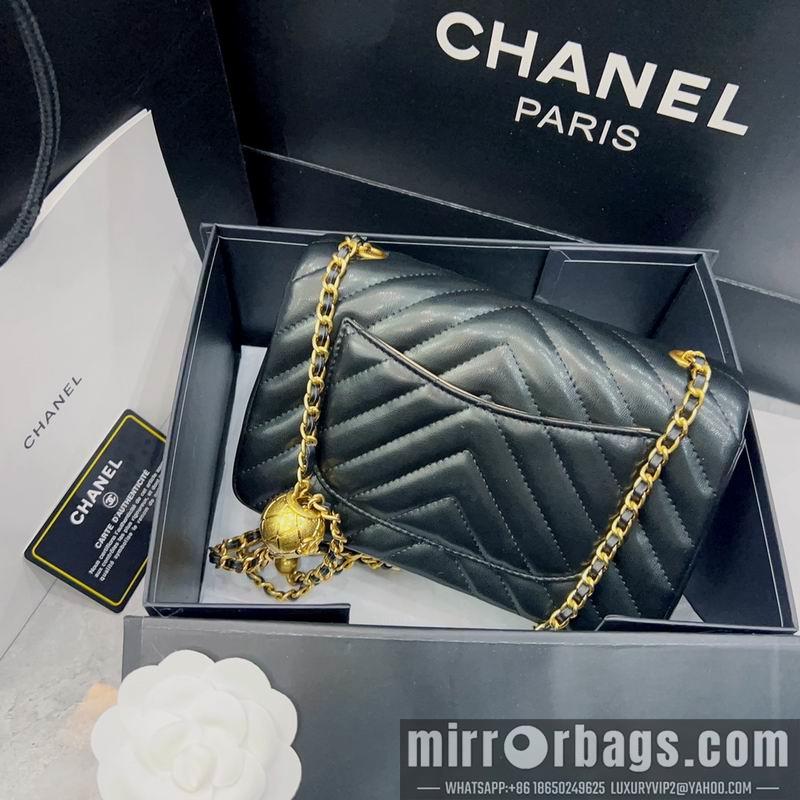 1:1 Replica Chanel Bags Chanel 羊皮20cm CN